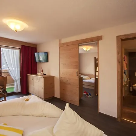 Laderhof Hotel Ladis