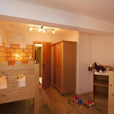 Kinderhotel Laderhof Ladis