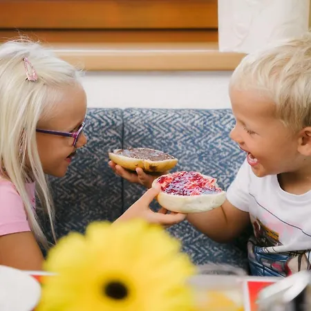 Kinderhotel Laderhof 4* Ladis
