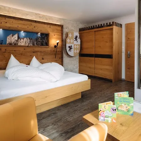 Hotel Laderhof 4*