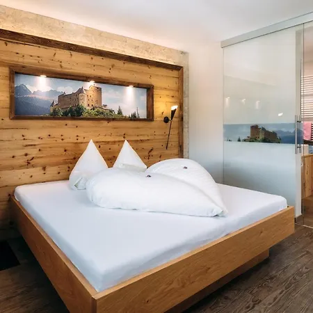 Laderhof Hotel 4*