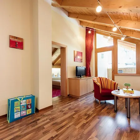 Kinderhotel Laderhof 4*