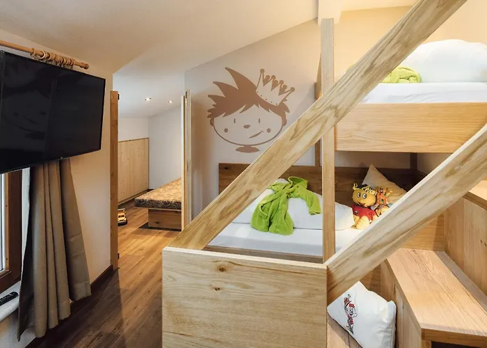ホテル Laderhof 4*