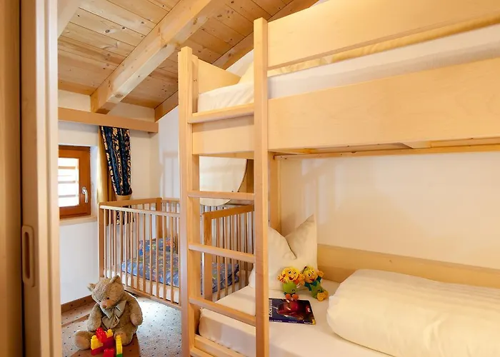 ホテル Laderhof 4*