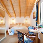 Kinderhotel Laderhof Hotel