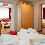 Laderhof Hotel Ladis