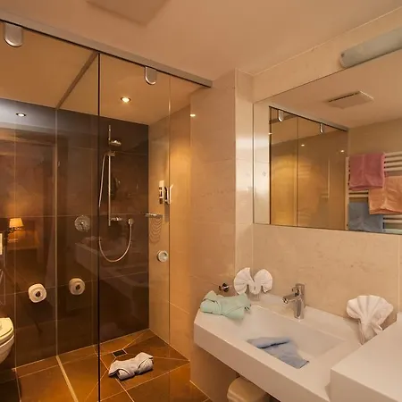 Kinderhotel Laderhof Hotel Ladis