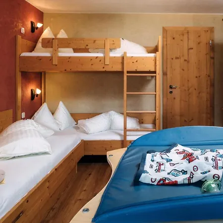 Kinderhotel Laderhof 4* Ladis